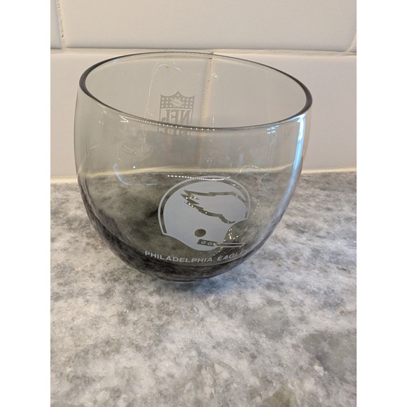 New York Eagles Helmet NFL Smokey‎ Vintage Football Drink Glass - Picture 1 of 5
